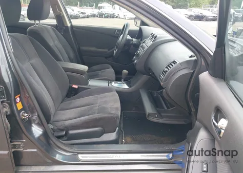 2009 Nissan Altima 2.5 S from USA, damaged, VIN 1N4AL21E59N477658